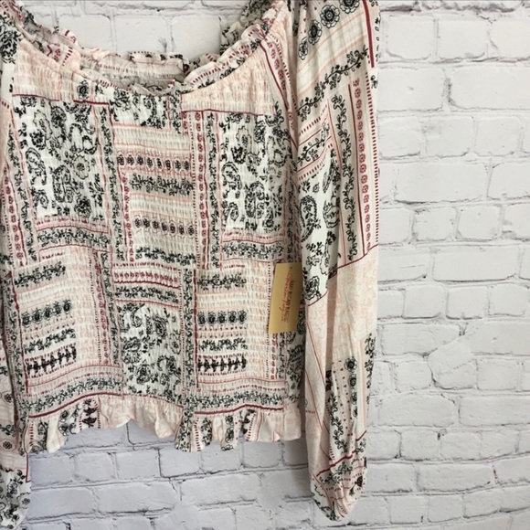 American Rag NWT Poet Sleeve blouse top x small - Picture 4 of 7